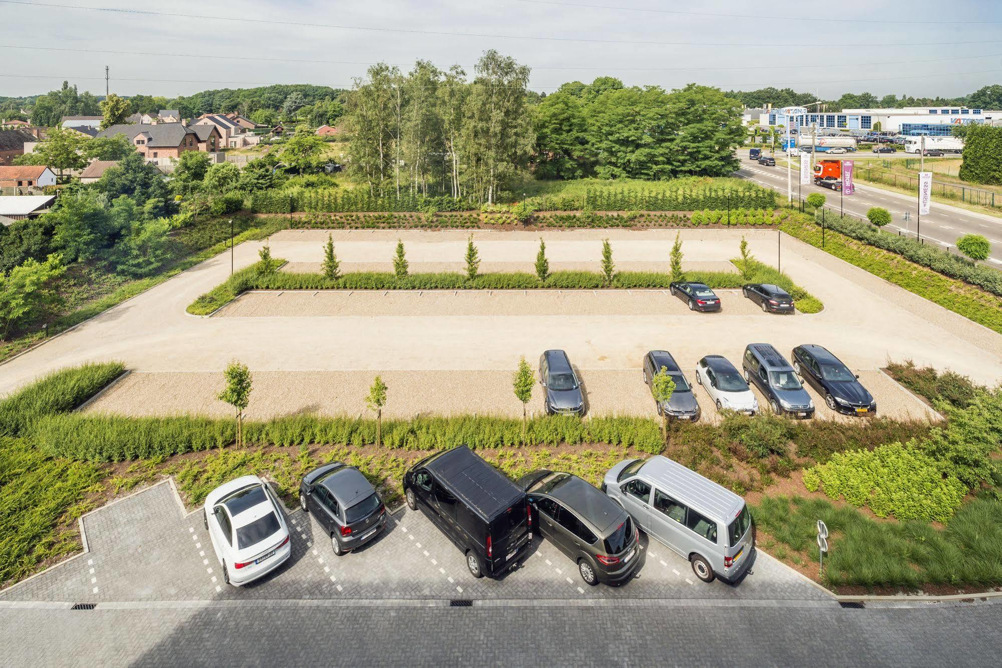 Mezzo Hotel & Business Beringen Exterior foto